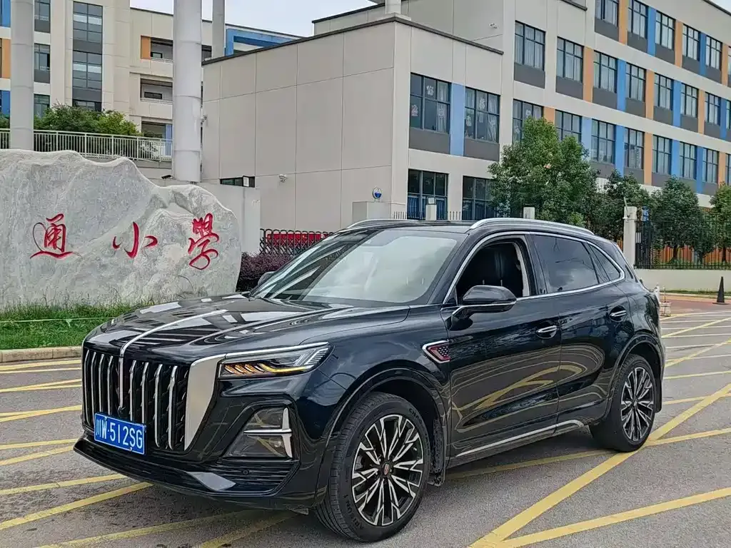 Hongqi HS5 — фото 1