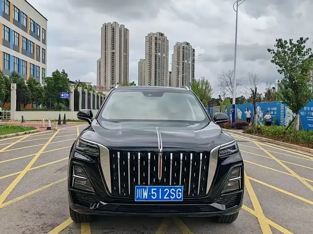 Hongqi HS5 — фото 4