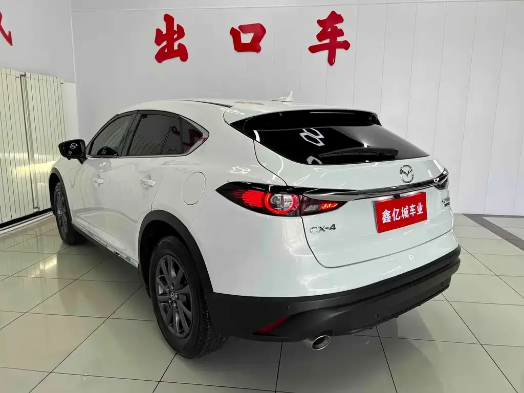 Mazda CX-4 — фото 7