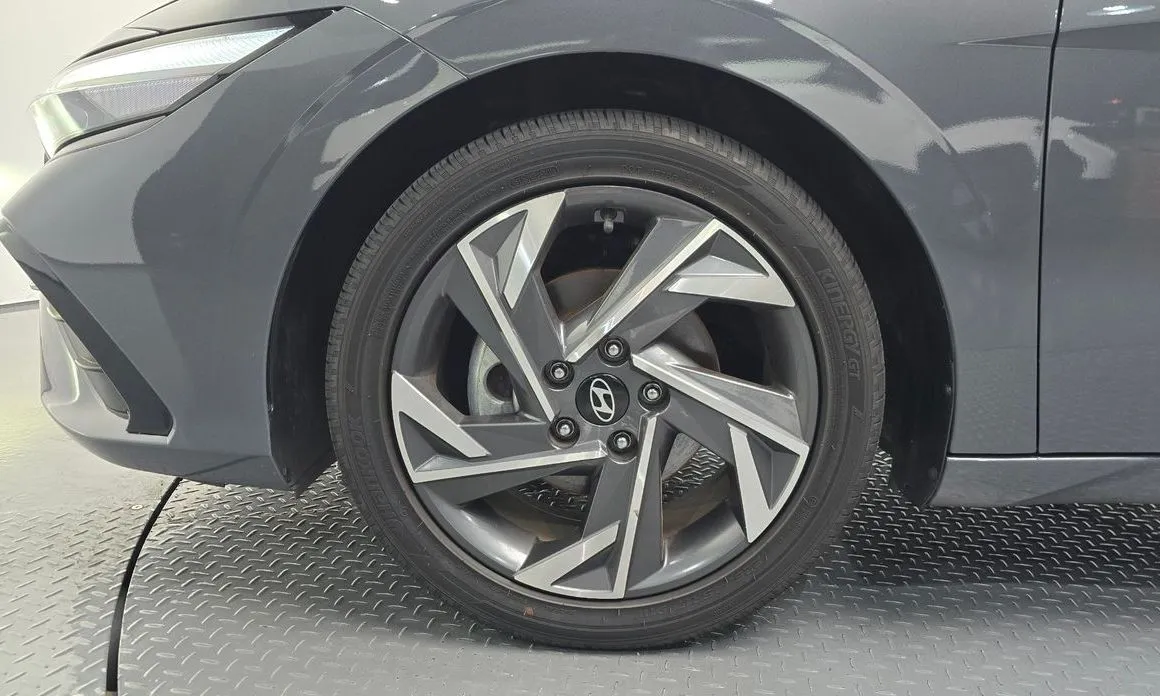 Hyundai AVANTE — фото 6