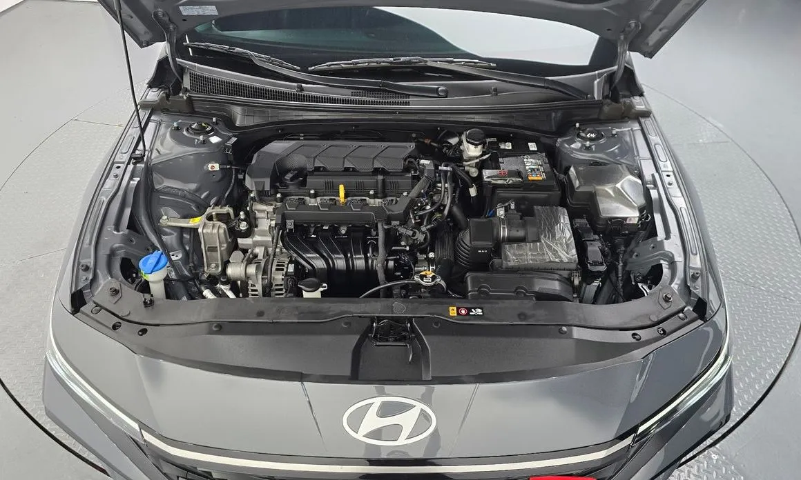 Hyundai AVANTE — фото 4