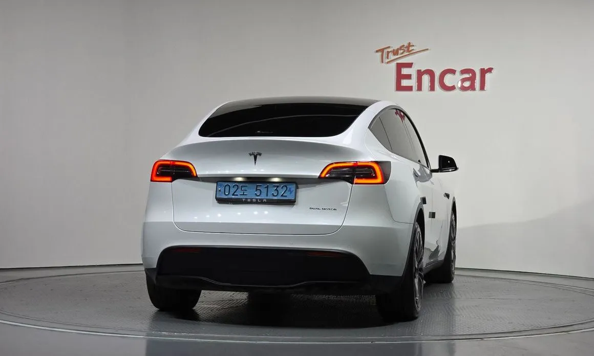 Tesla Model Y 2022 из KR, фото 3