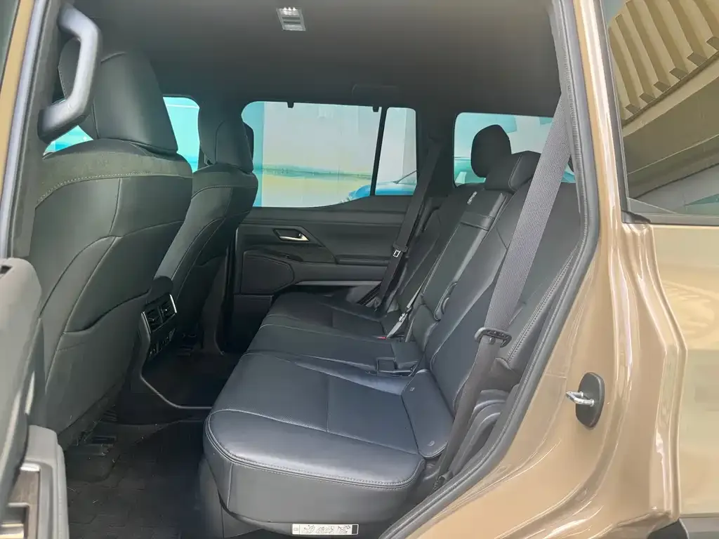 Lexus GX 2024 из CN, фото 4