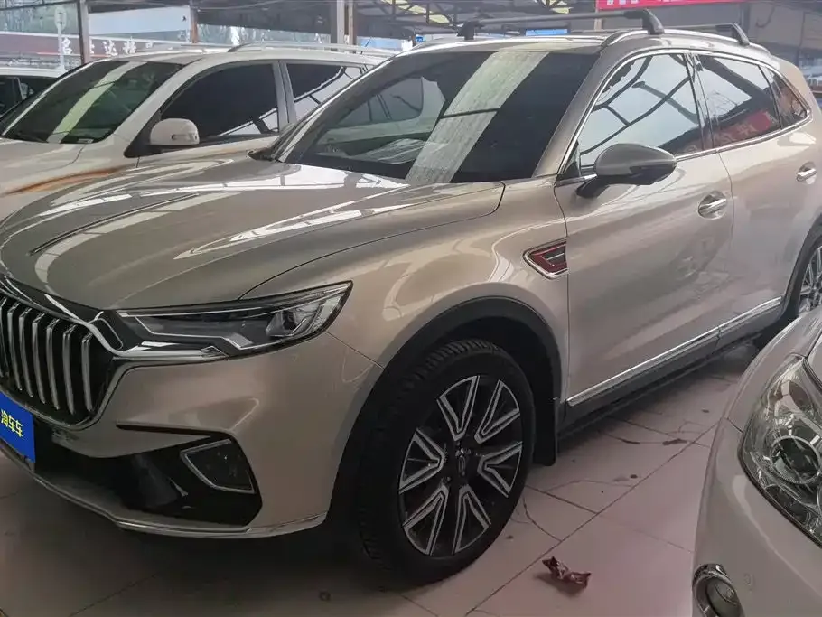 Hongqi HS5 — фото 1