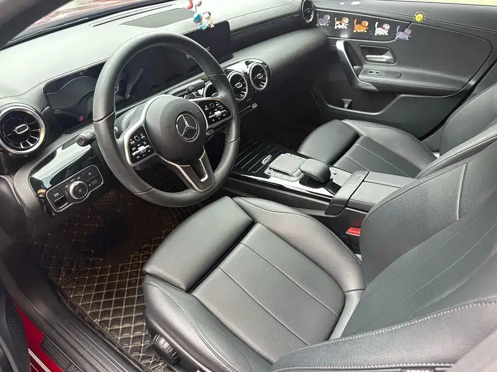 Mercedes-Benz A-Class — фото 10