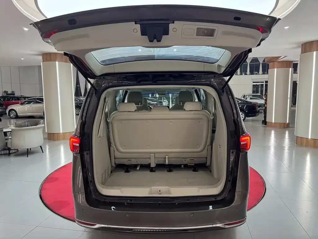 Buick GL8 2024 из CN, фото 8