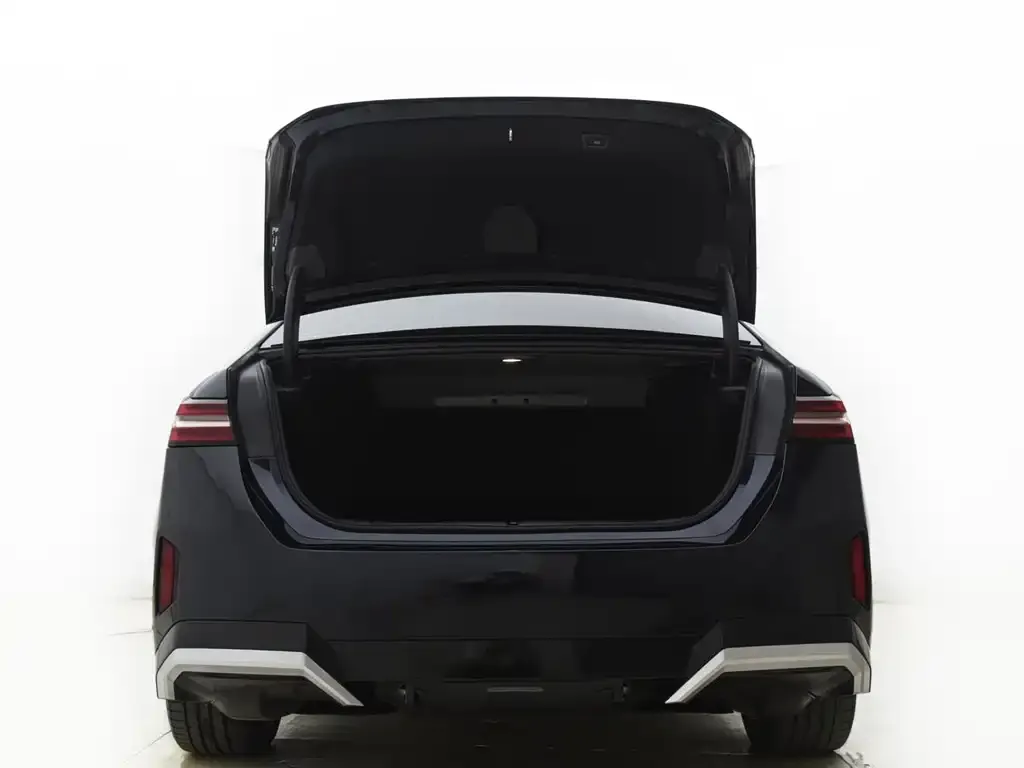 BMW i5 2024 из CN, фото 7