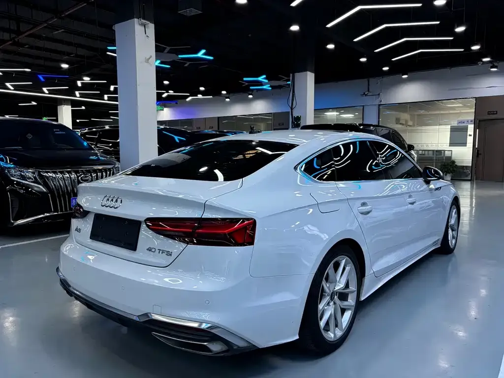 Audi A5 (Import) — фото 8