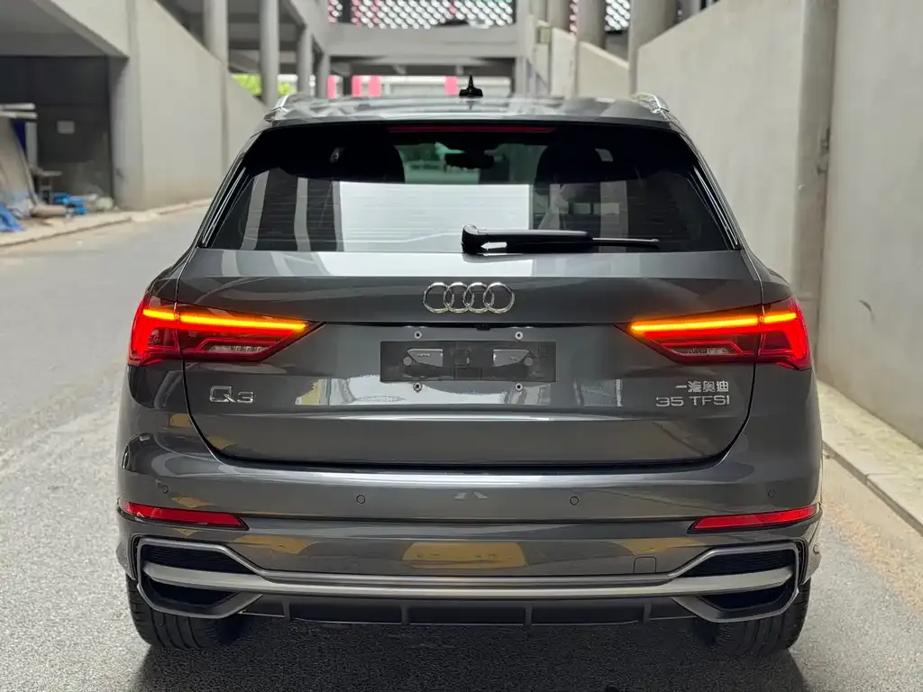Audi Q3 — фото 2