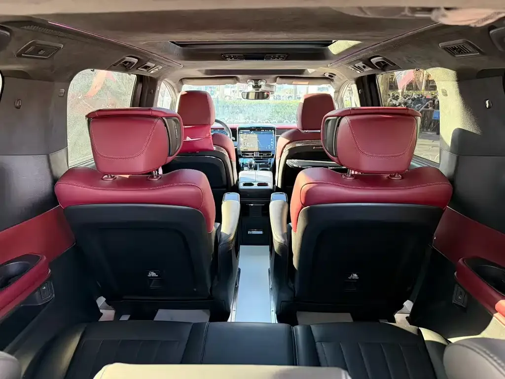 GAC Motor Trumpchi M8 — фото 3
