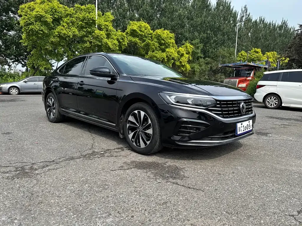 Volkswagen Passat — фото 8