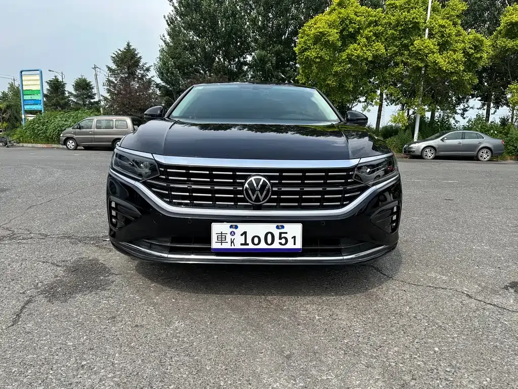 Volkswagen Passat — фото 7