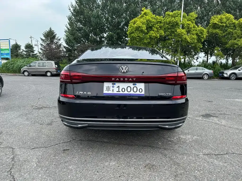 Volkswagen Passat — фото 5