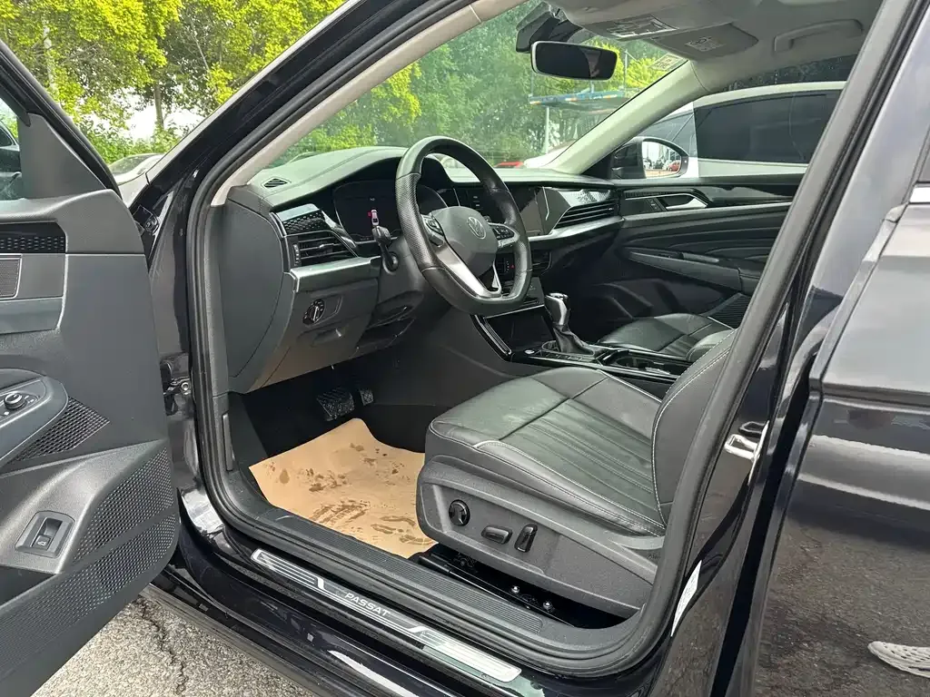 Volkswagen Passat — фото 4