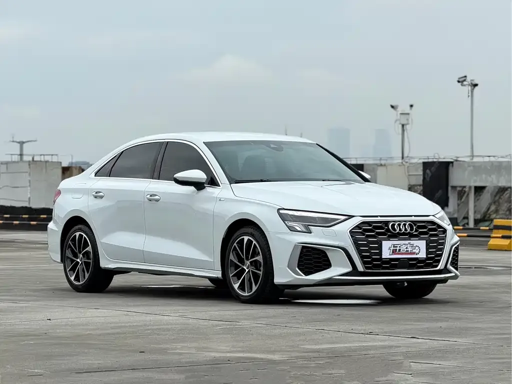 Audi A3 — фото 8