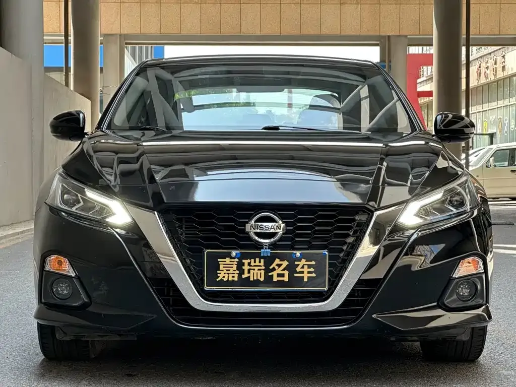 Nissan Teana — фото 4