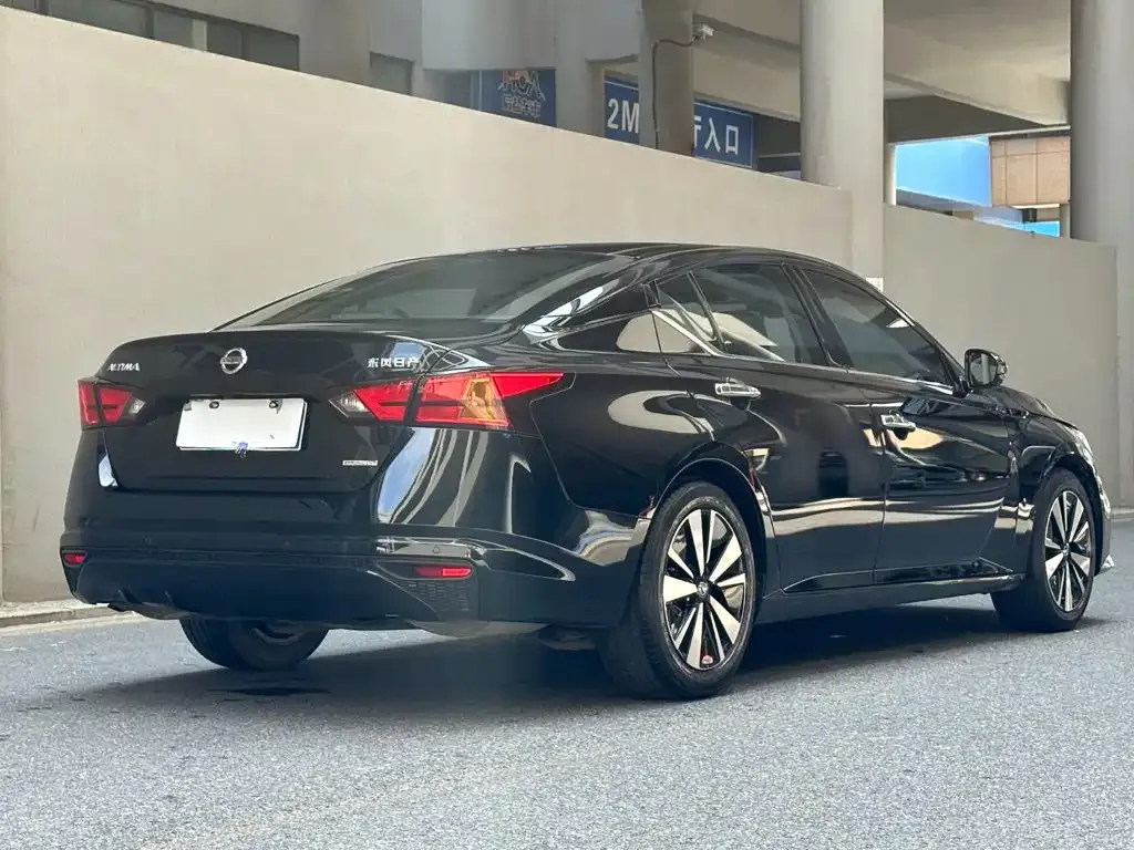 Nissan Teana — фото 6