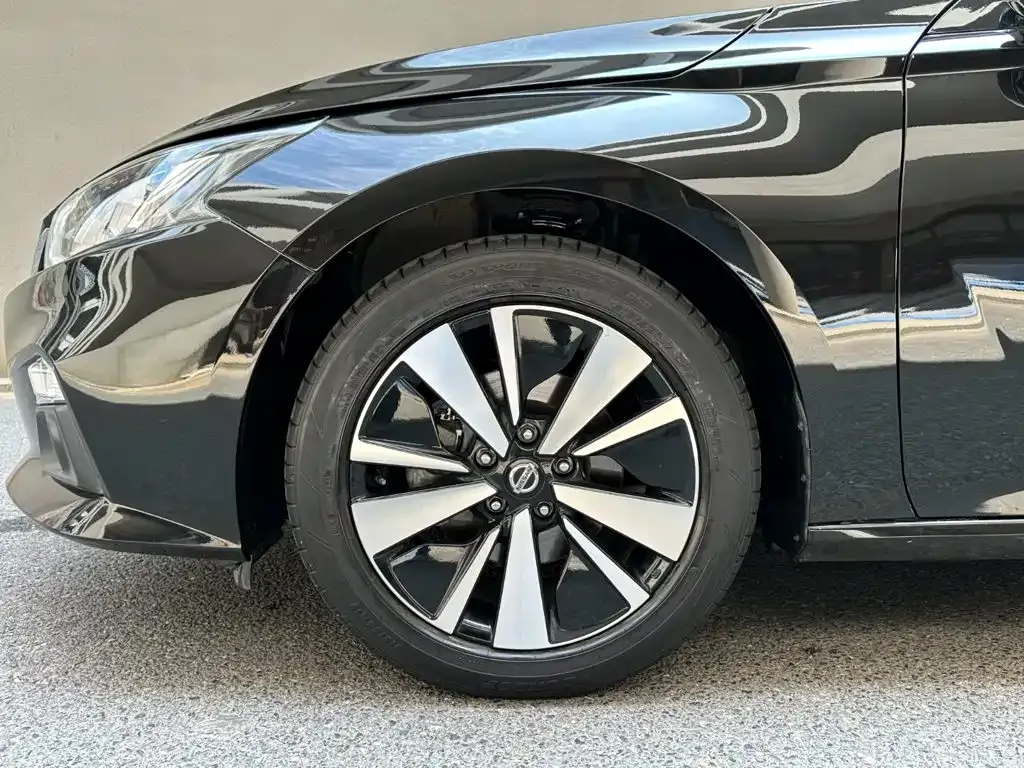Nissan Teana — фото 7