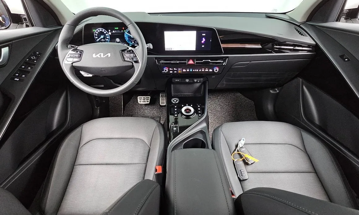 Kia Niro — фото 10
