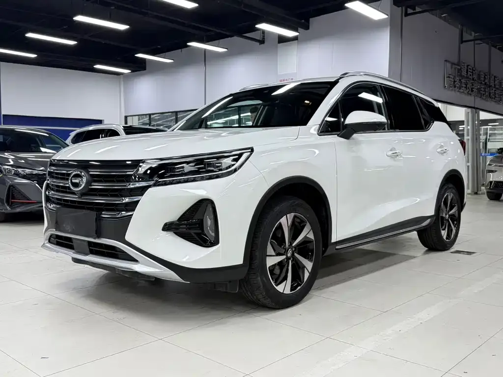 GAC Motor Trumpchi GS4 — фото 1