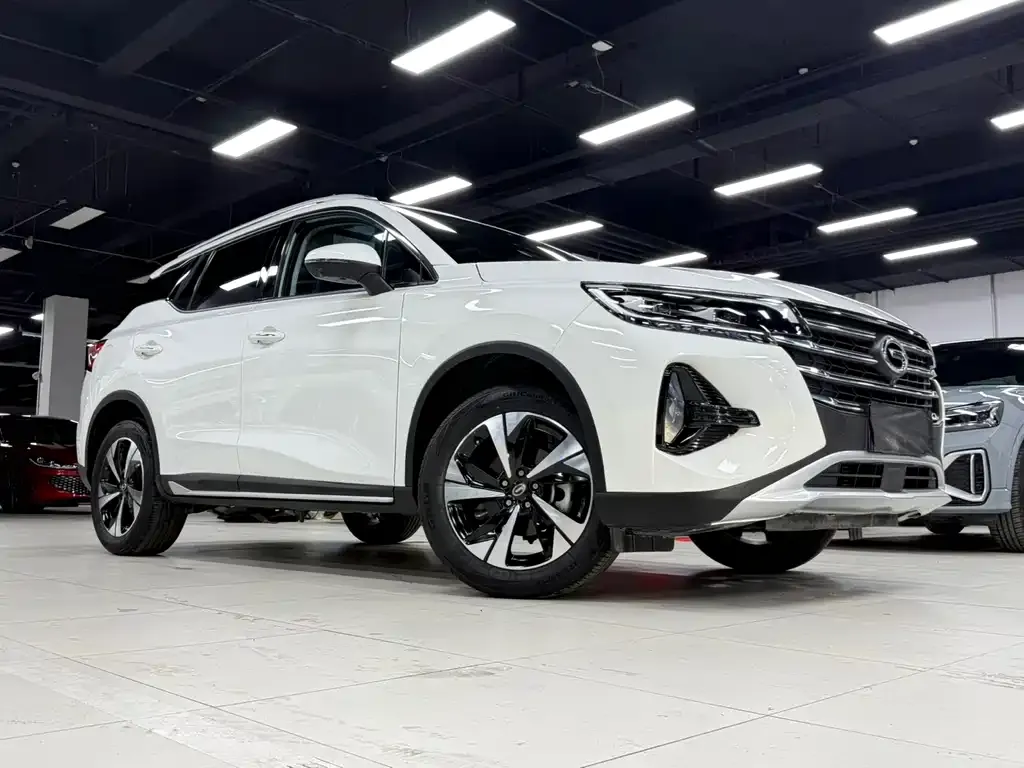 GAC Motor Trumpchi GS4 — фото 8