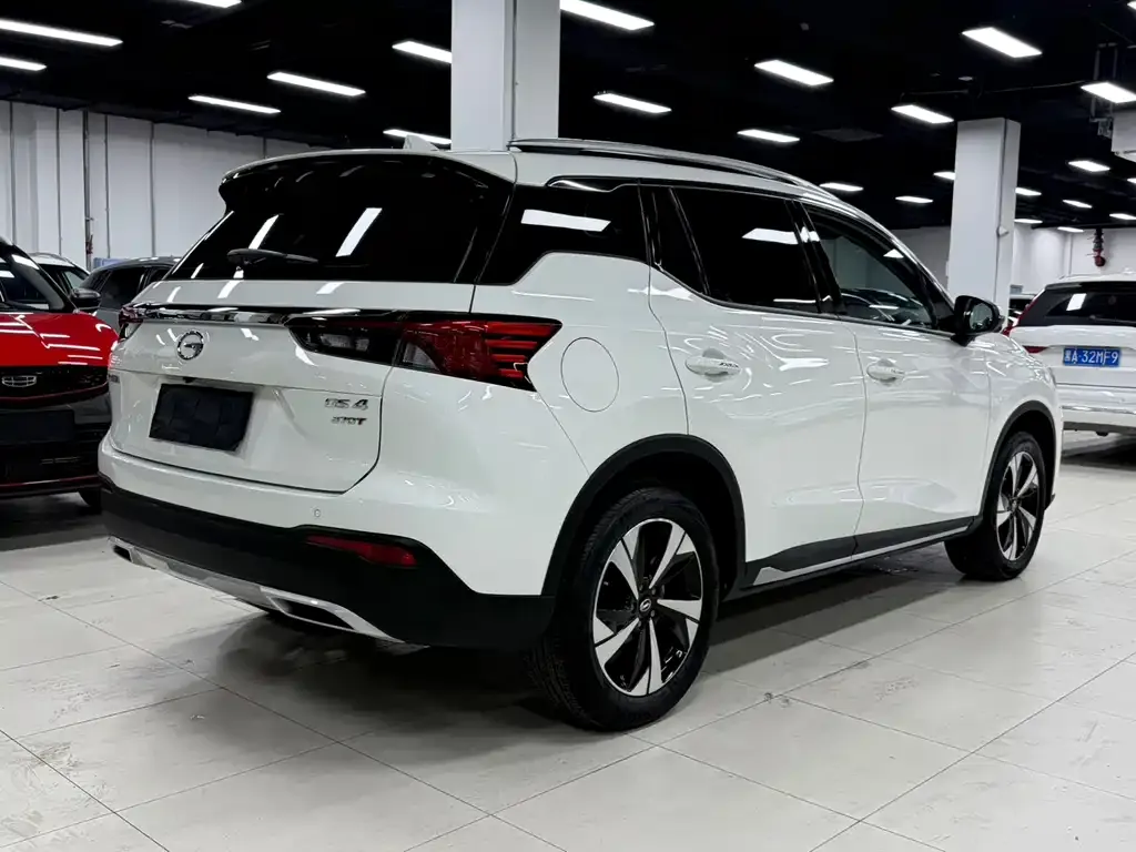 GAC Motor Trumpchi GS4 — фото 9