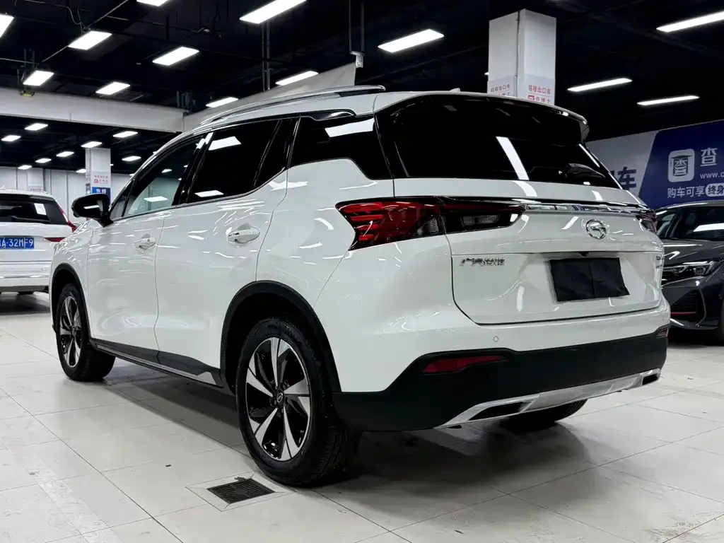 GAC Motor Trumpchi GS4 — фото 10