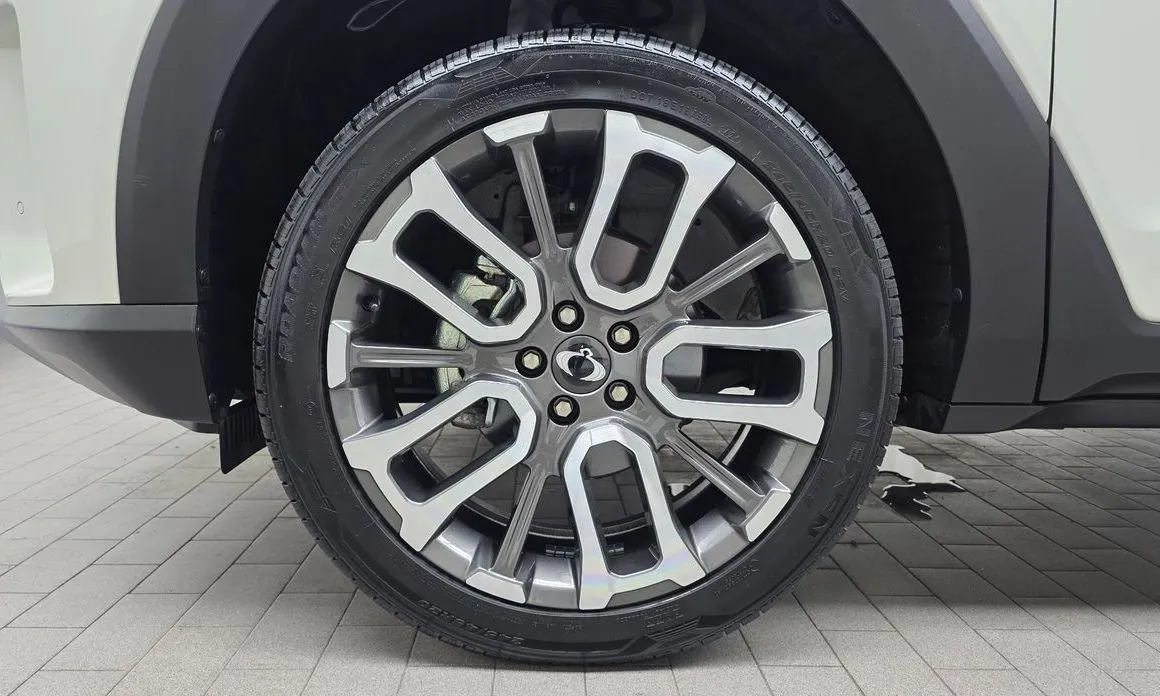 KG Mobility (Ssangyong) Torres — фото 8