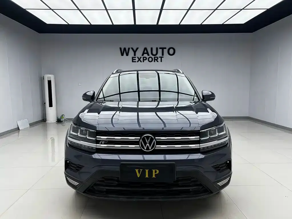 Volkswagen Tharu — фото 1