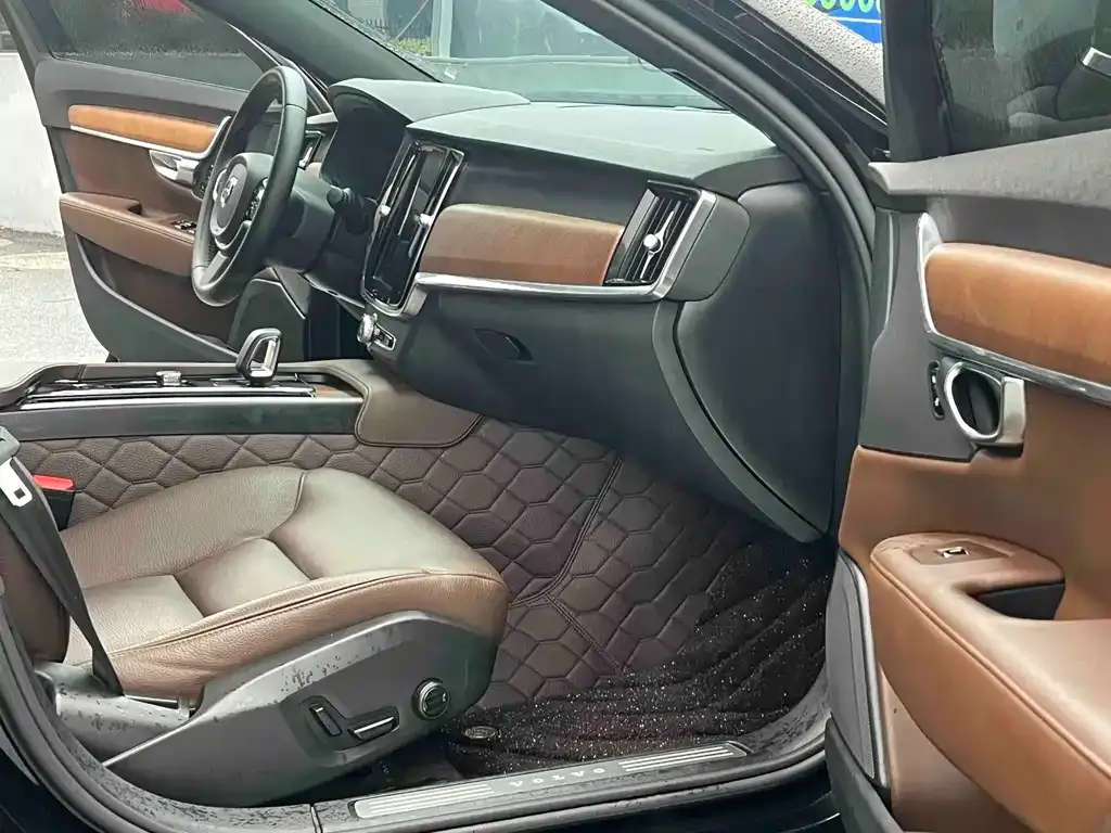 Volvo S90 — фото 2