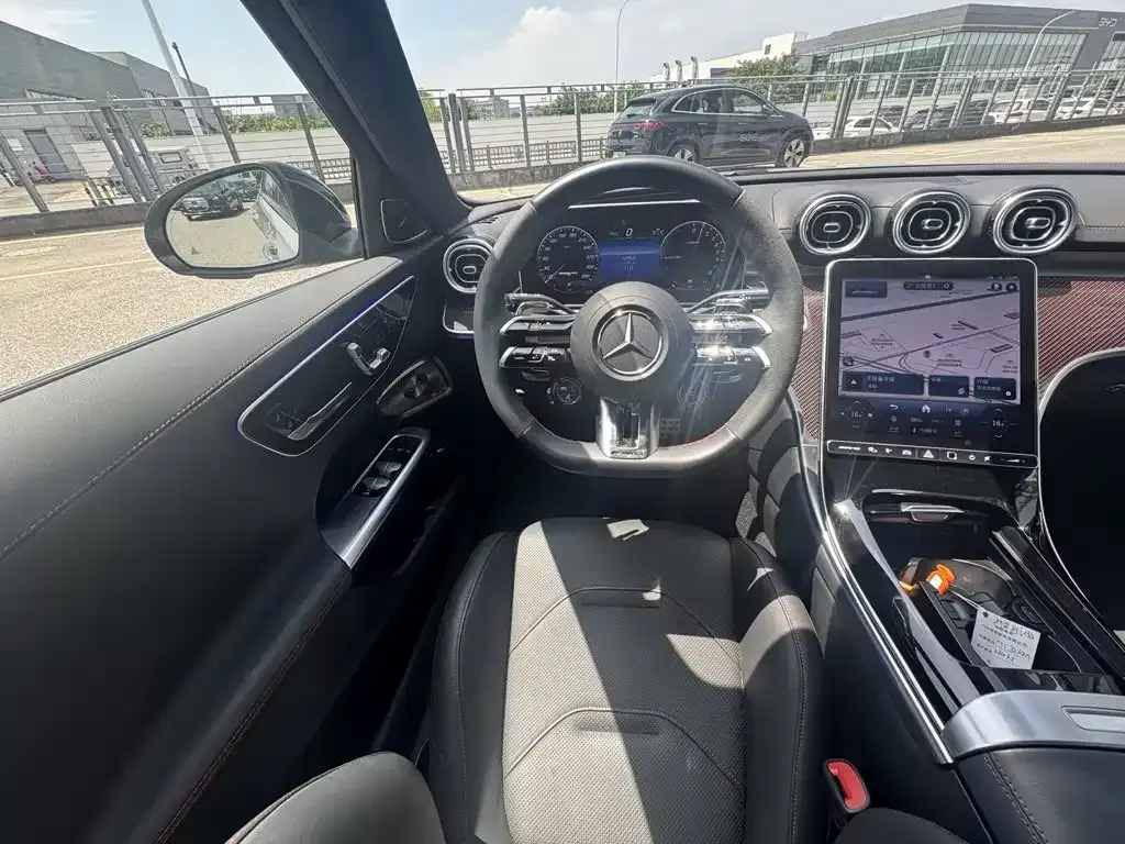 Mercedes-Benz C-Class AMG New Energy — фото 2