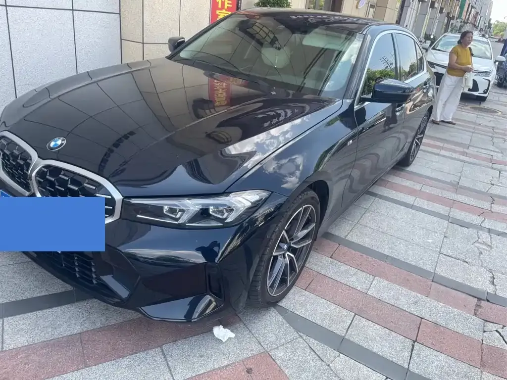 BMW 3 Series — фото 1