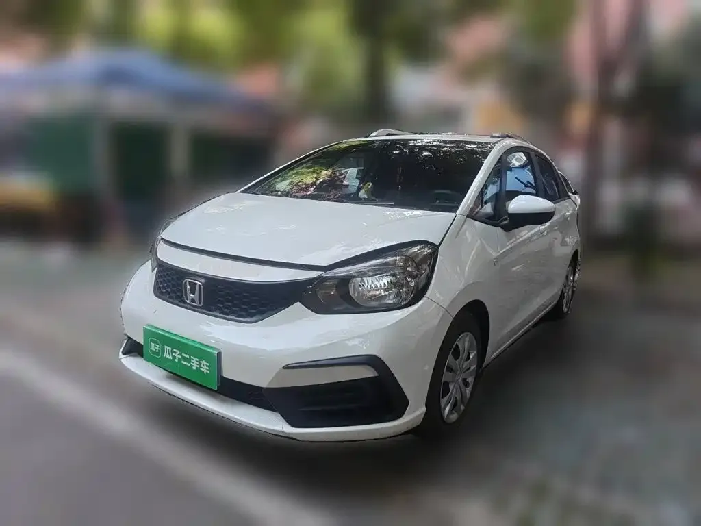 Honda Fit — фото 7