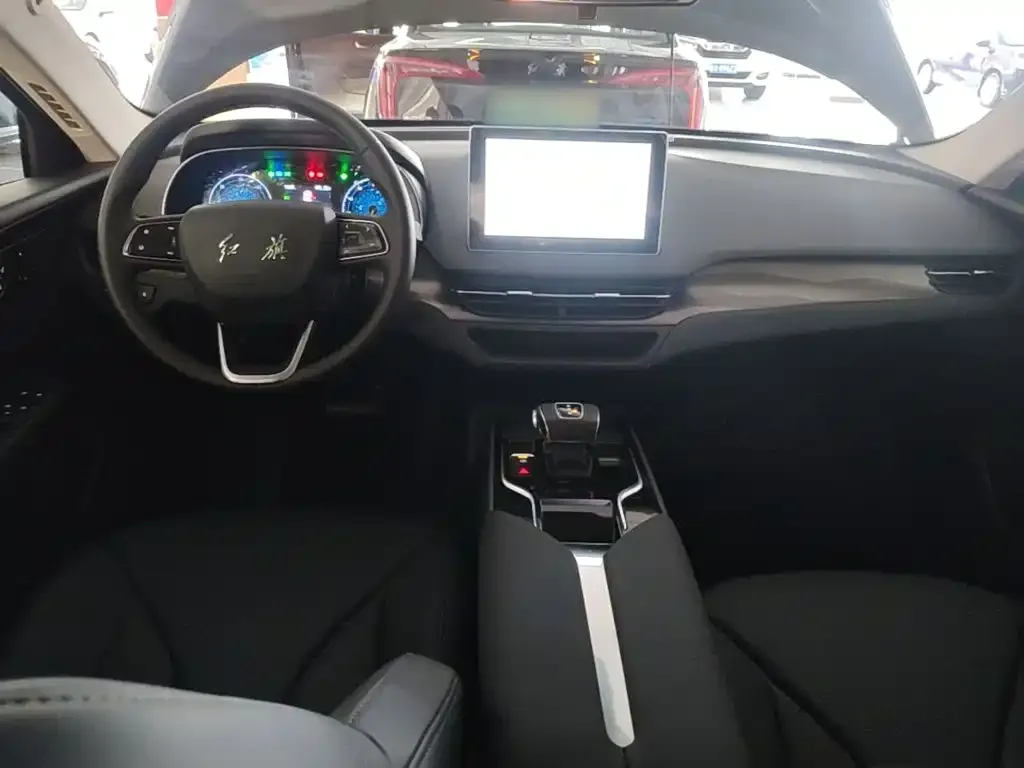 Hongqi E-QM5 — фото 2