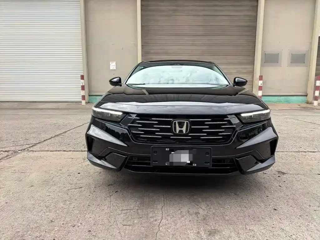 Honda Accord — фото 5