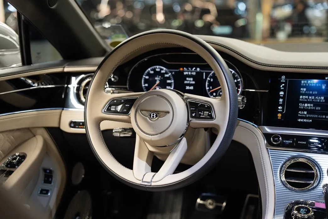 Bentley Continental — фото 5