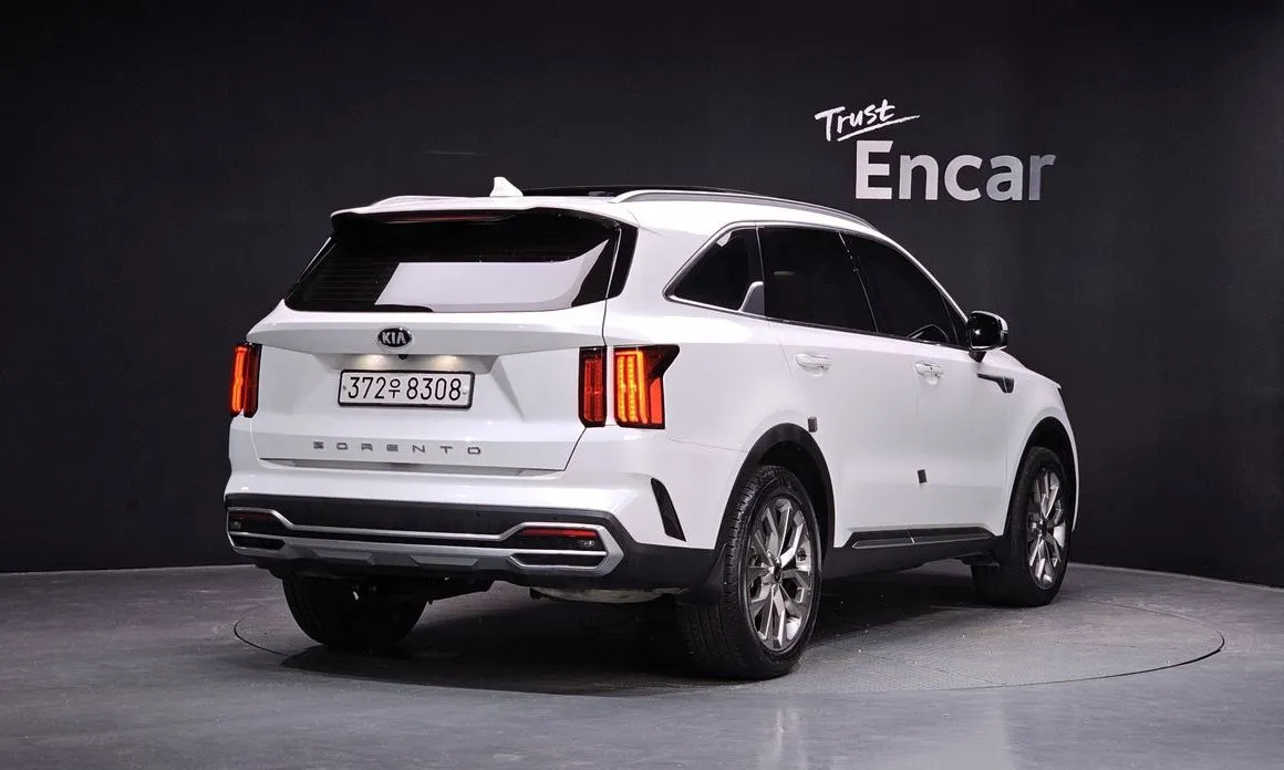 Kia Sorento — фото 2