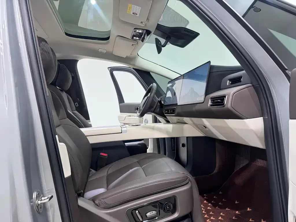 Li Auto MEGA 2024 из CN, фото 6