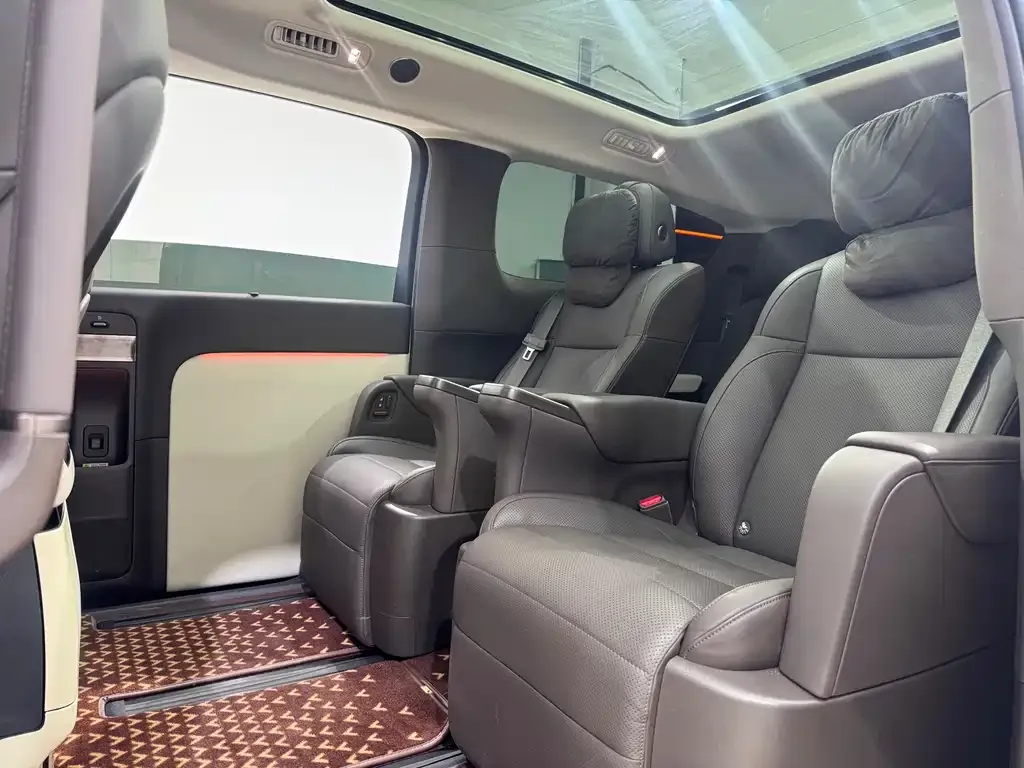 Li Auto MEGA 2024 из CN, фото 9