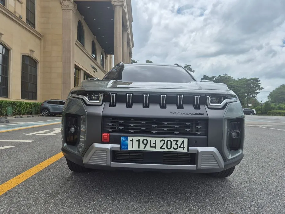 KG Mobility (Ssangyong) Torres — фото 1