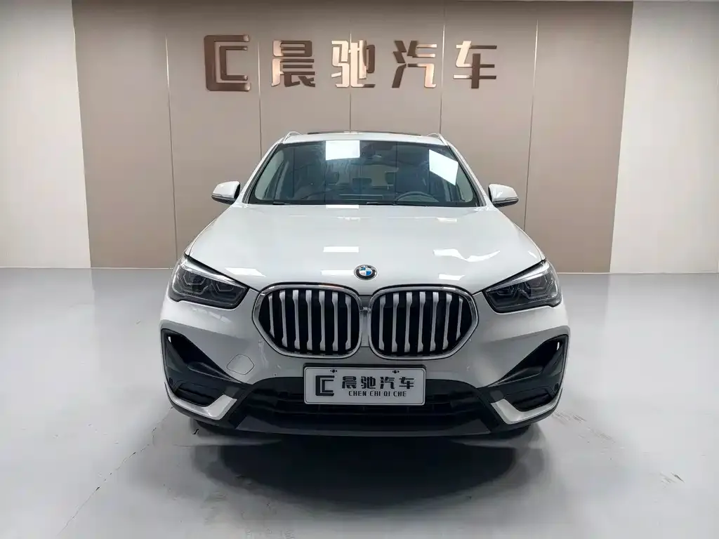 BMW X1 — фото 2