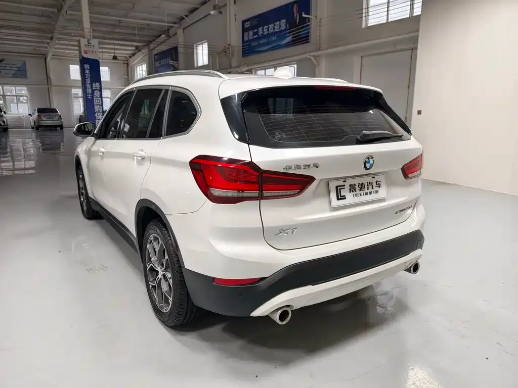 BMW X1 — фото 4