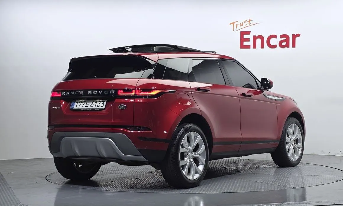 Land Rover Range Rover Evoque 2022 из KR, фото 2