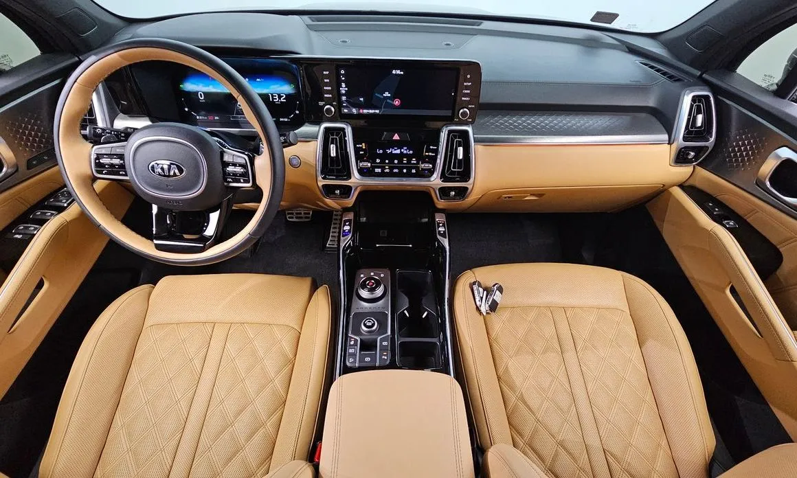 Kia Sorento — фото 4