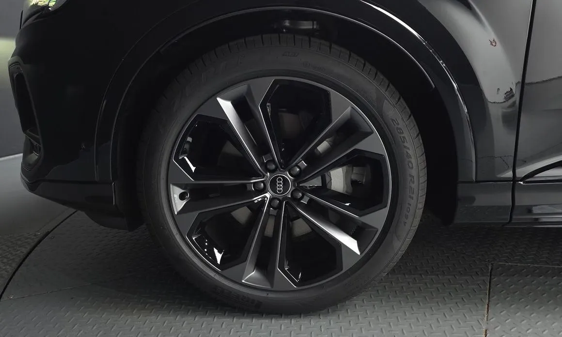 Audi Q7 2026 из KR, фото 7