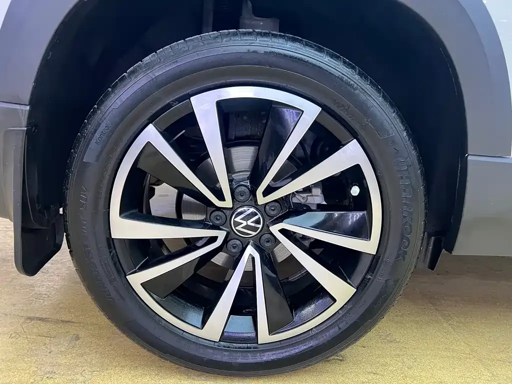 Volkswagen Tharu — фото 10