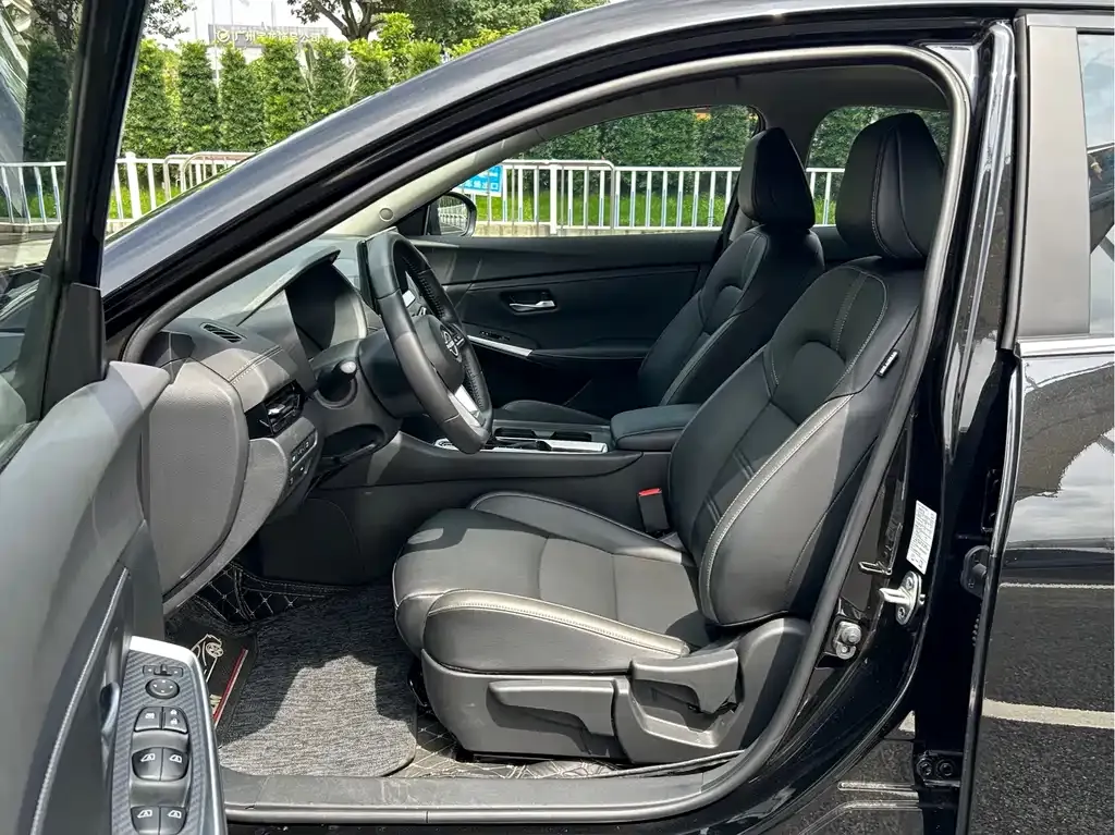 Nissan Sylphy 2024 из CN, фото 3