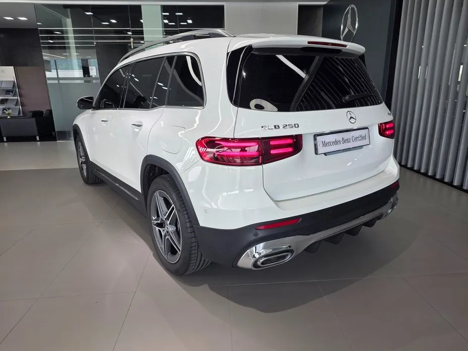 Mercedes-Benz GLB-Class — фото 6