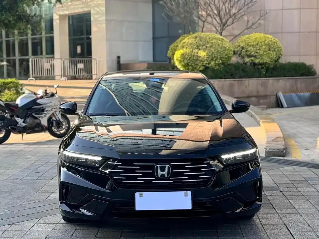 Honda Accord — фото 2