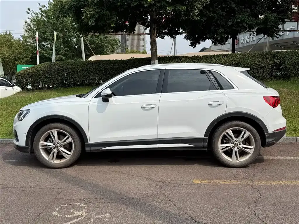 Audi Q3 — фото 3